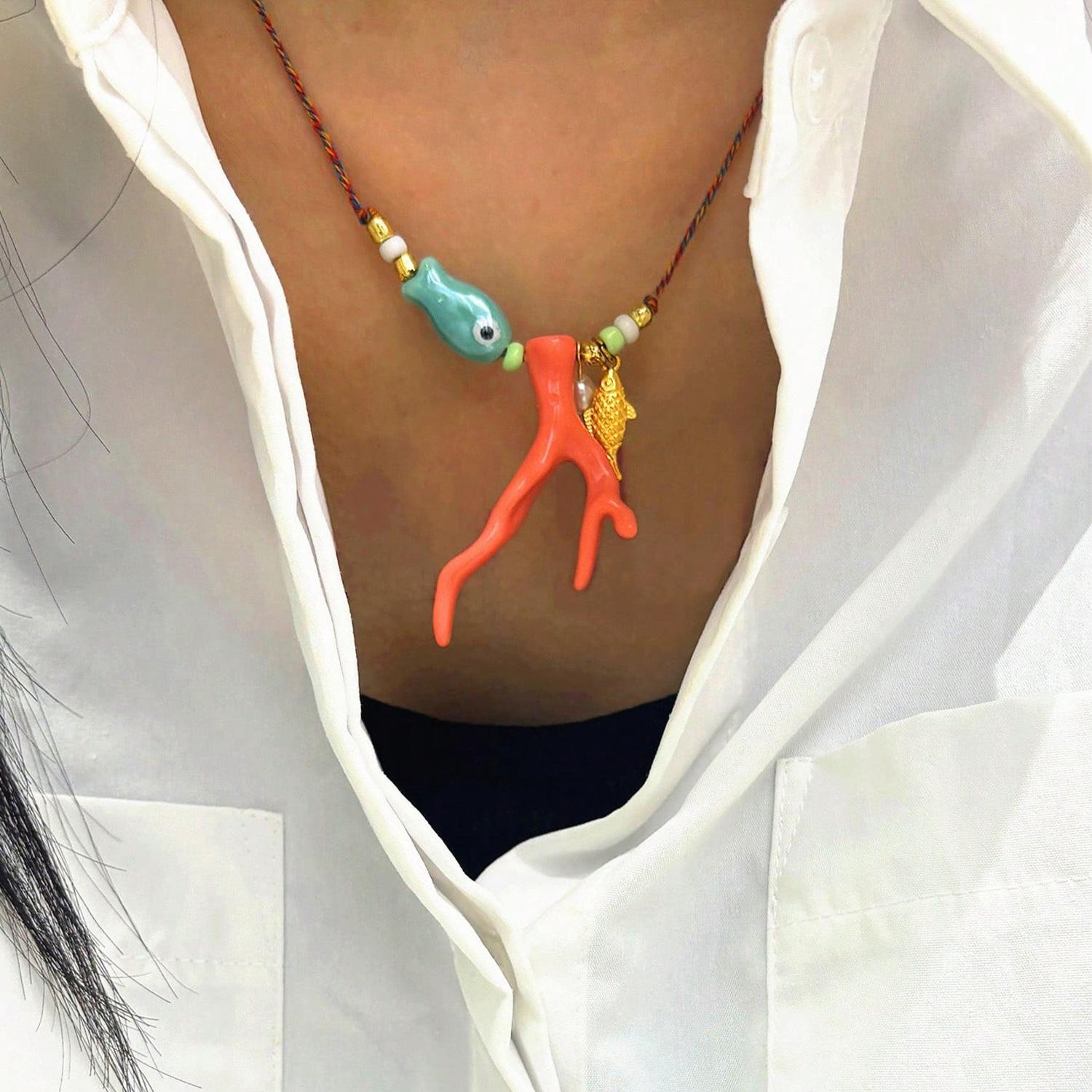 

Модное ожерелье для женских украшений разноцветный