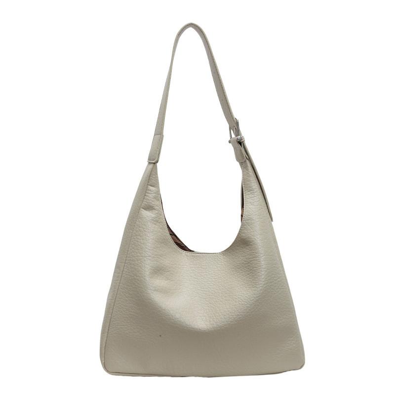 IELGY Retro Large Capacity Casual Tote Bag Fashion Commuter Shoulder Armpit Bag