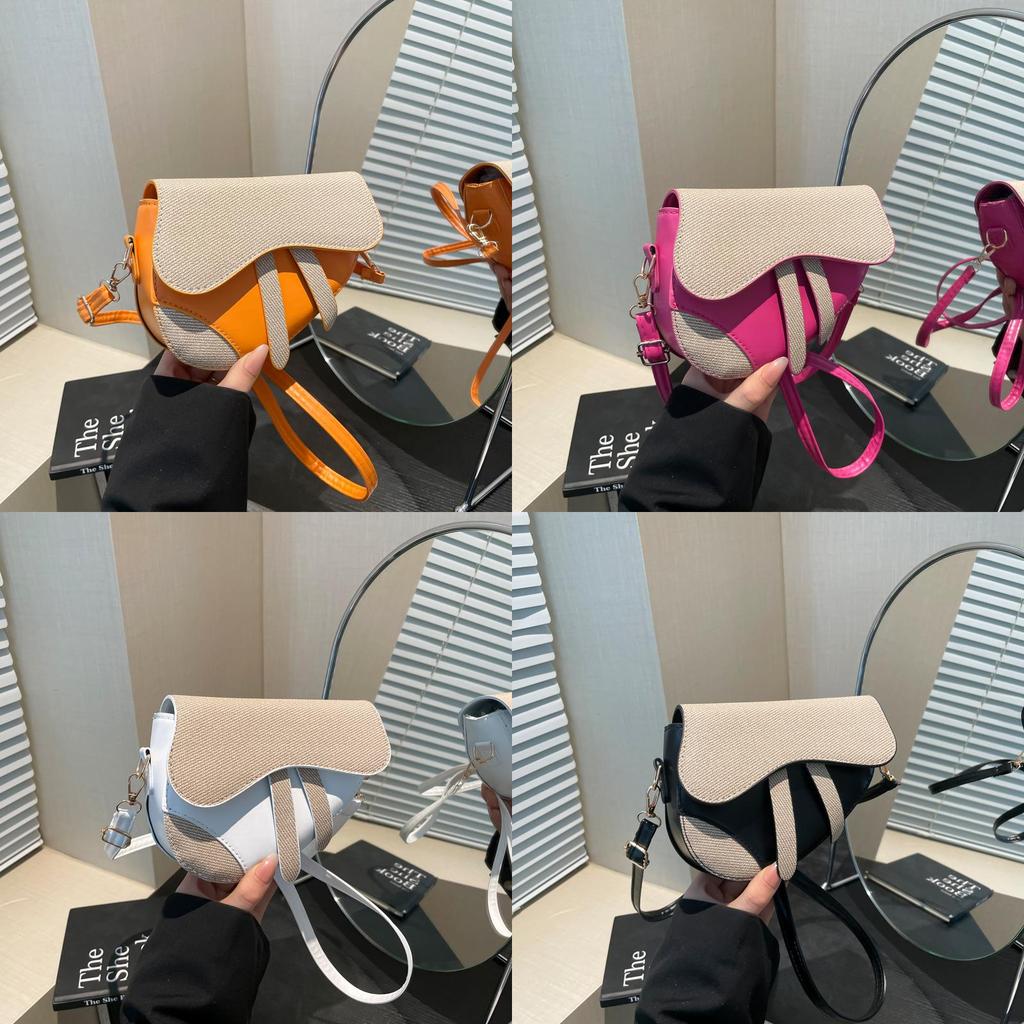 Childrens Fashion Mini Pu Saddle Bag With Stitching For Daily Outings