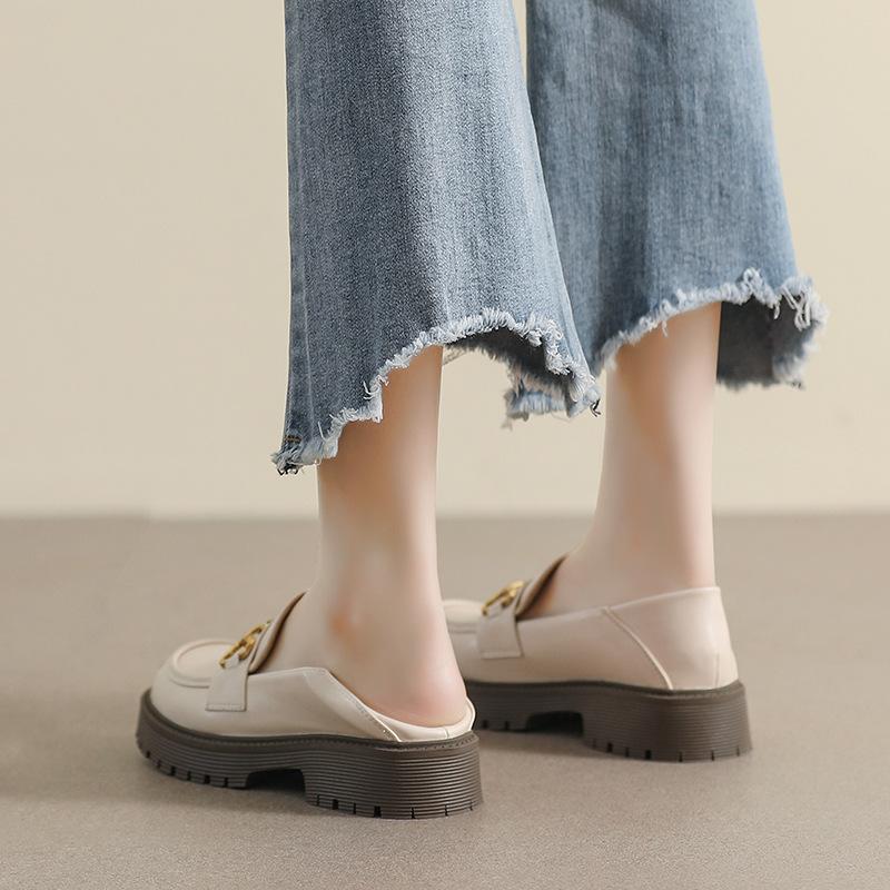 Weiwei girl 681-3 platform loafers women's 2024 new small man height increase retro British style small leather shoes