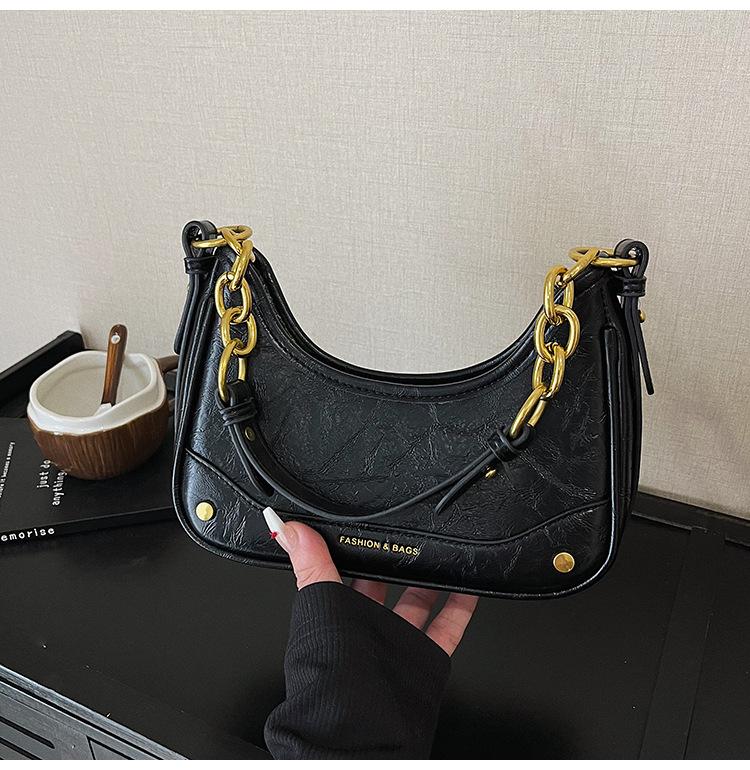 

Fashion medieval underarm small bag women s 2025 new retro high-end crescent bag niche design shoulder messenger bag чёрный