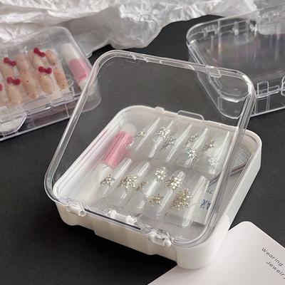 כלים ואביזרים – תיקי איפור