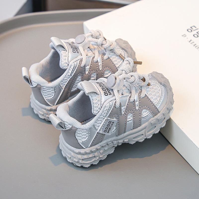 

2025 Baby Sneakers: Mesh First Walkers for Toddlers, Boys & Girls, Spring/Autumn Casual Running Shoes Size 19 - Inner Length 13.5CM срібний