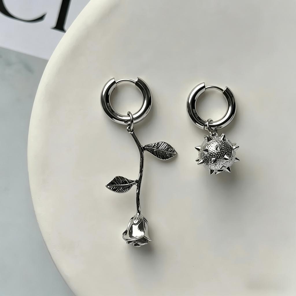 Punk Statement Ear Cuff Clip Earrings for Women Silver Color Crystal Angel Wings Dangle Earrings Wedding Party Trendy Jewelry