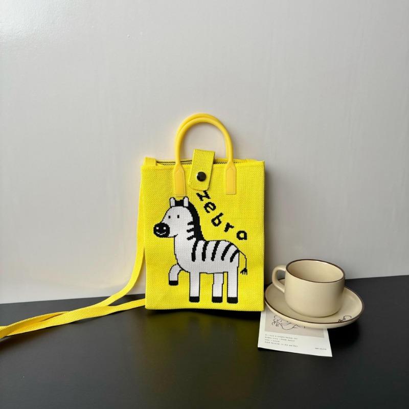 New large-capacity knitted bag, mobile phone bag, niche shoulder messenger bag, high-end, cartoon fashion handbag.