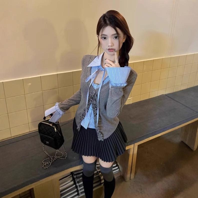 

Spring 2025 Women s Ruffle Plaid Patchwork Tie-Up Knit Cardigan - Slimming, Two-Piece Look L