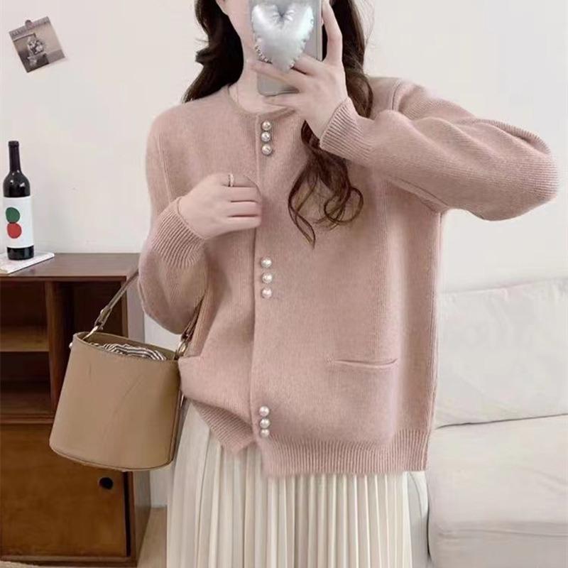 Autumn and winter new fashion knitted cardigan women's loose lazy good-looking crew neck sweater jacket tide