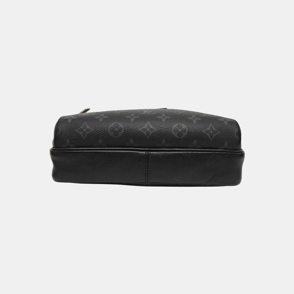 [Pre-Owned] Outdoor Classic Monogram Leather Coated Canvas Messenger Bag - Very Good #R8WYAD