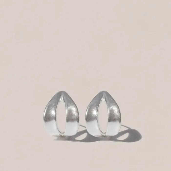 925 Silver Plain Bold Earrings Luaf