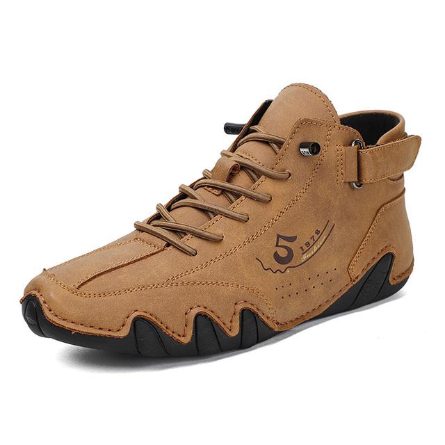 Men's Genuine Leather Designer Fashion Shoes Casual Loafers Handmade Sapato Plus Cashmere Upgrade Moccasin Plus Size