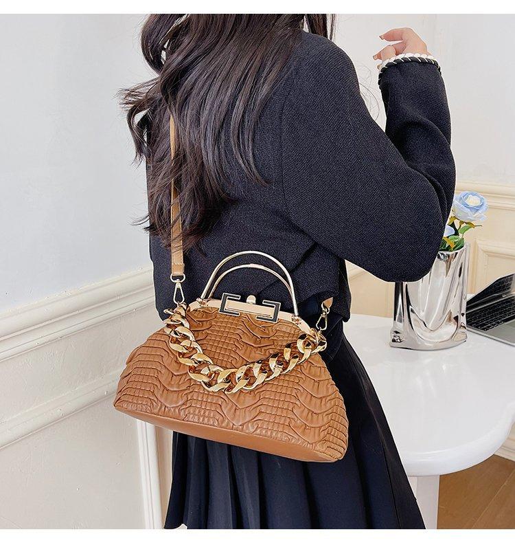 Женская вечерняя сумка Модная сумка Cloud темно-коричневого