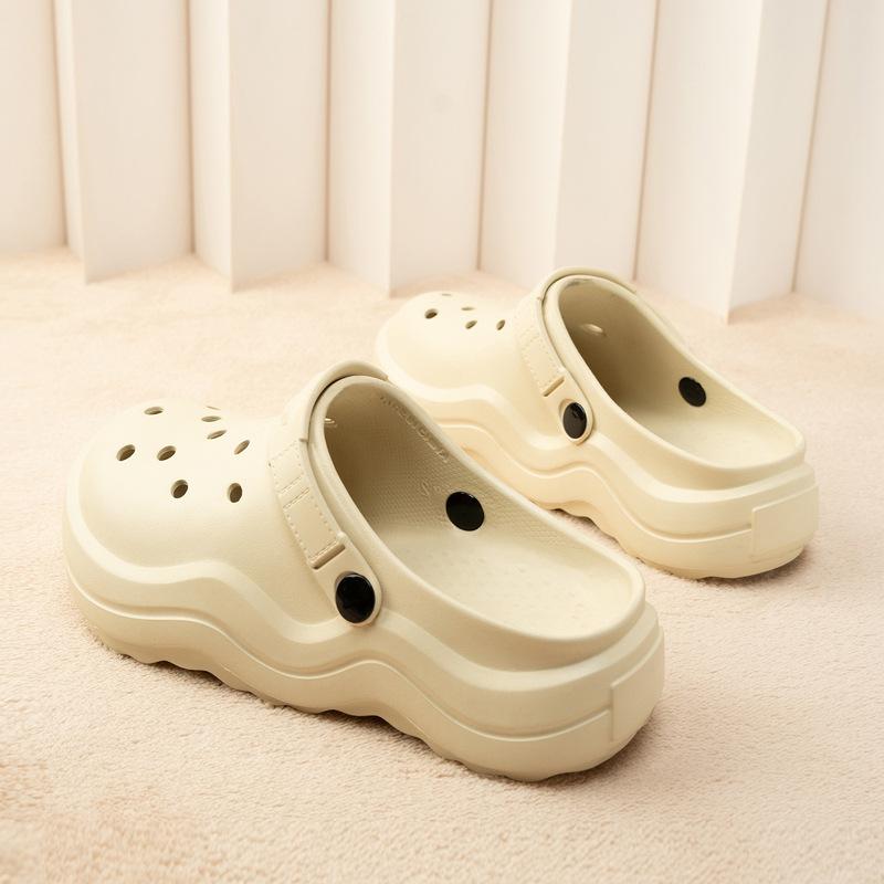 New cute thick-soled hole shoes couple eva non-slip and deodorant summer outer beach slippers