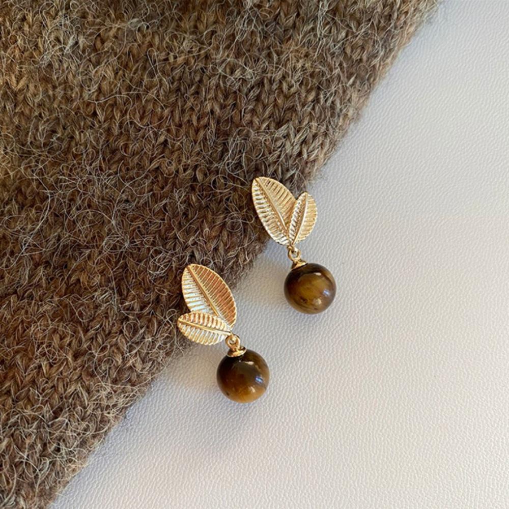 

Серьги из камня тигровый глаз в стиле ретро с дизайном листьев - Light Luxury Niche Maillard Design Celebrity Style