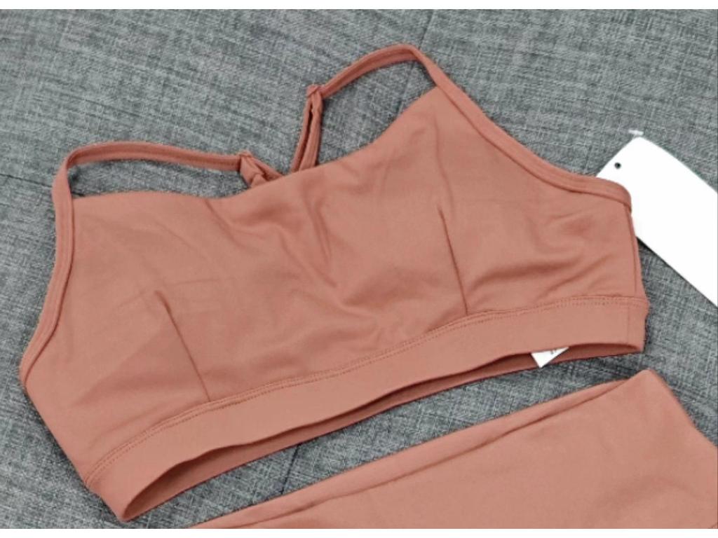 Alo Sexy Back Strap Sports Bra - Moisture-Wicking, Bare Feel Yoga Fitness Tank Top