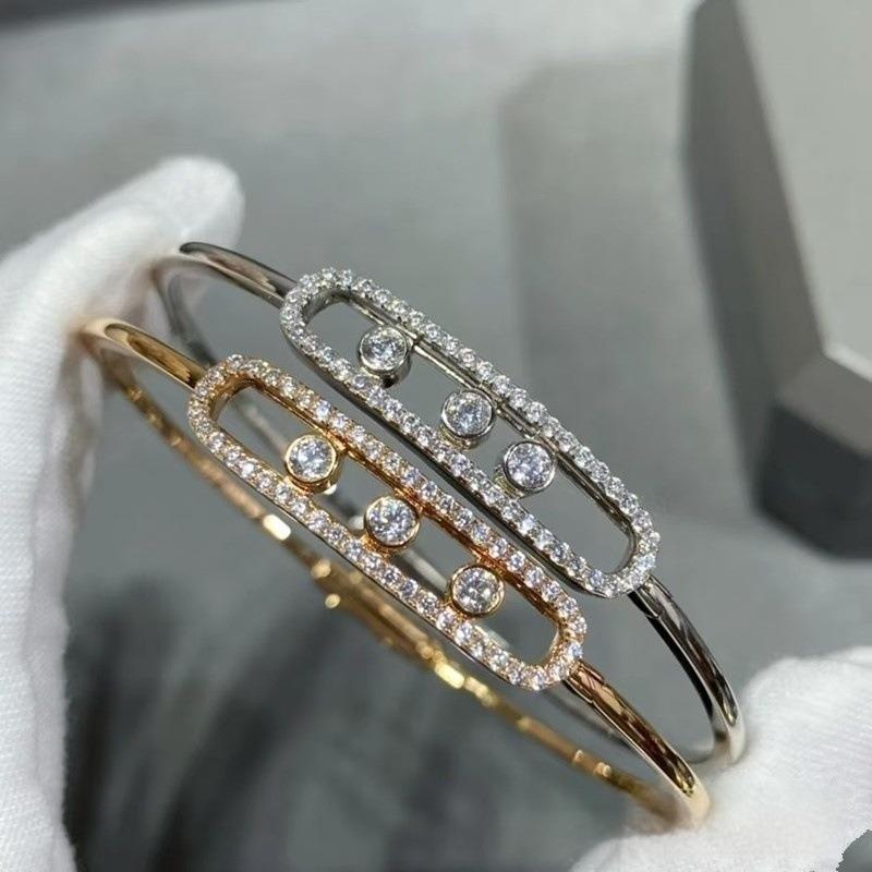 Light Luxury Design Sense, Fashionable Diamond-encrusted Three-mobile Stone Bracelet, Super Flash Full Diamond Three-diamond Bracelet. розового золота