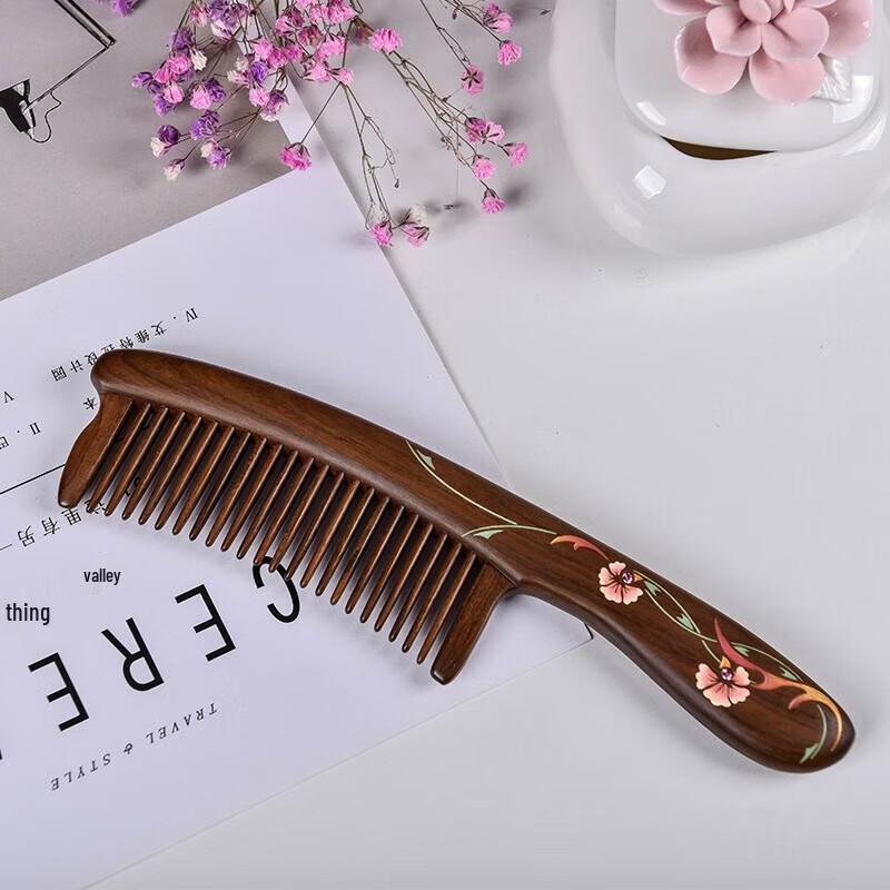 Tan Mujiang Carnation Inlaid Wooden Comb Gift Set
