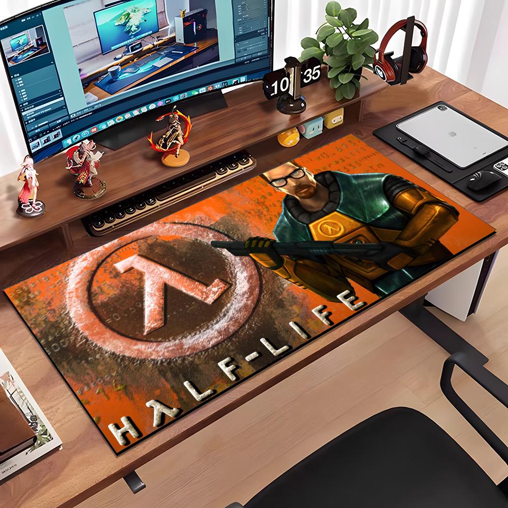 Half Life Large Mouse Pad Large Anti-Slip Rubber Gaming MousePad Durable Desk Pad Thick Seam Edge Suitable For Office And Gaming