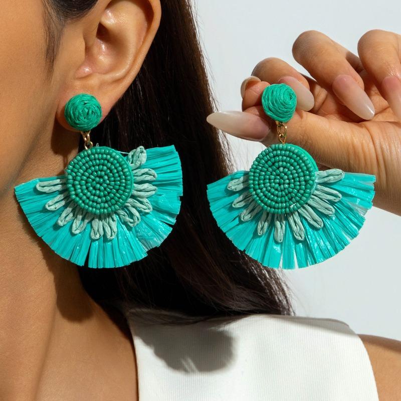 Fan-shaped Raffia Flower Earrings, Summer Vacation Style Earrings, Dopamine Colored Braided Earrings