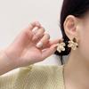 Fashion Asymmetrical Gardenia Pearl Stud Earrings for Women Girls New Design Green Flower Earrings Jewelry Accessories Gift 2023