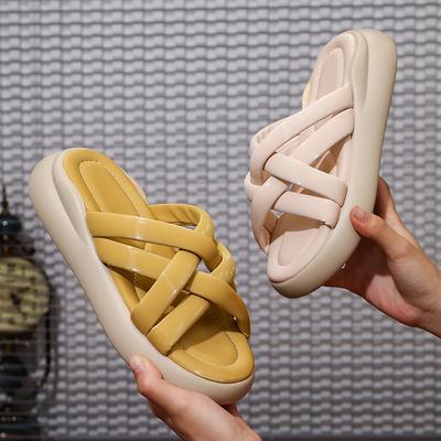 Flat-bottomed Slippers 2026 Summer Slippers Outerwear Beach Slippers Casual Fashion Shoes