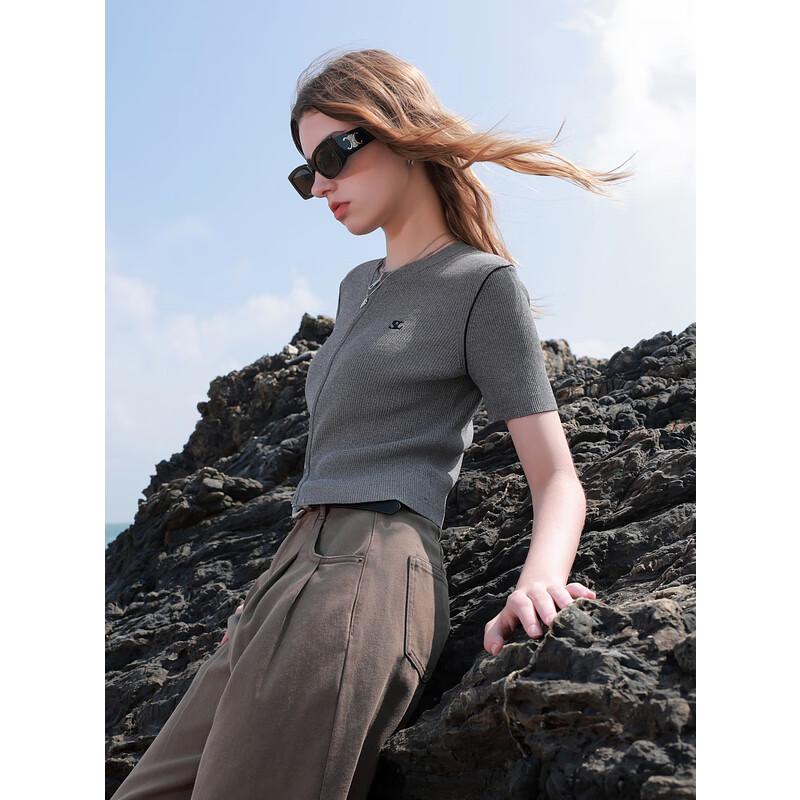 

Women s Ribbed Knit Short-Sleeve Zipper Cardigan M