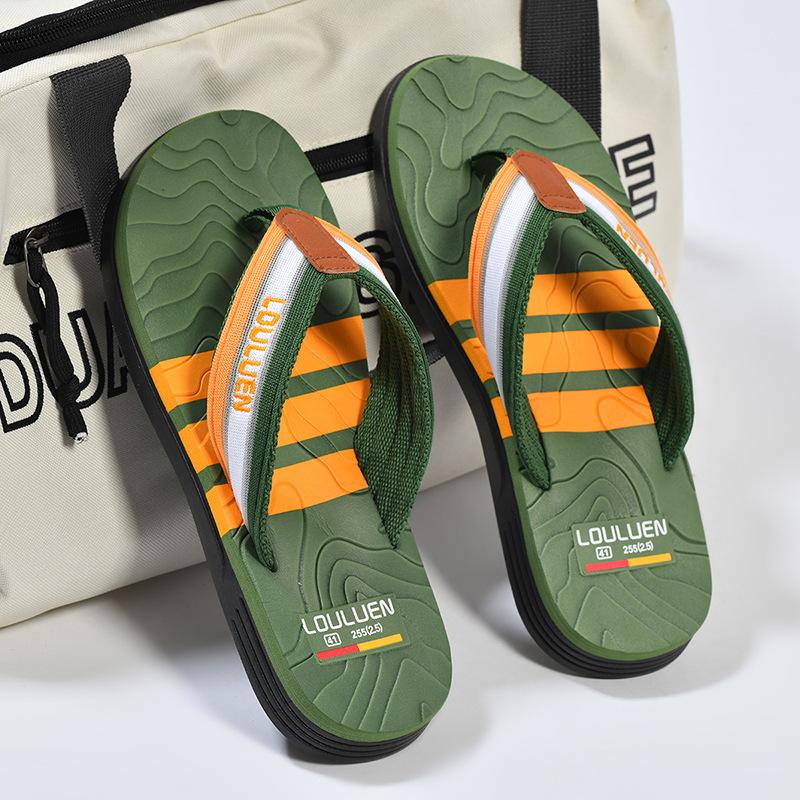 

New slippers men s summer non-slip flip-flops men s beach shoes personalized outdoor pinch sandals 45 армія зелений колір