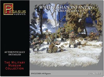 Pegasus Hobby WW2 Soviet Infantryman In Greatcoat Plastic Model PH7271 1/72