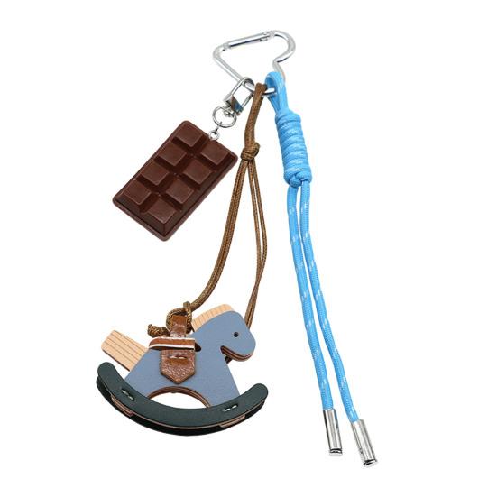 Nyckelring Hänge Hästform Flätat Rep Justerbar Längd Nyckelring med Imitationsläder Metallkrokar Dekorativ Presenttillbehör