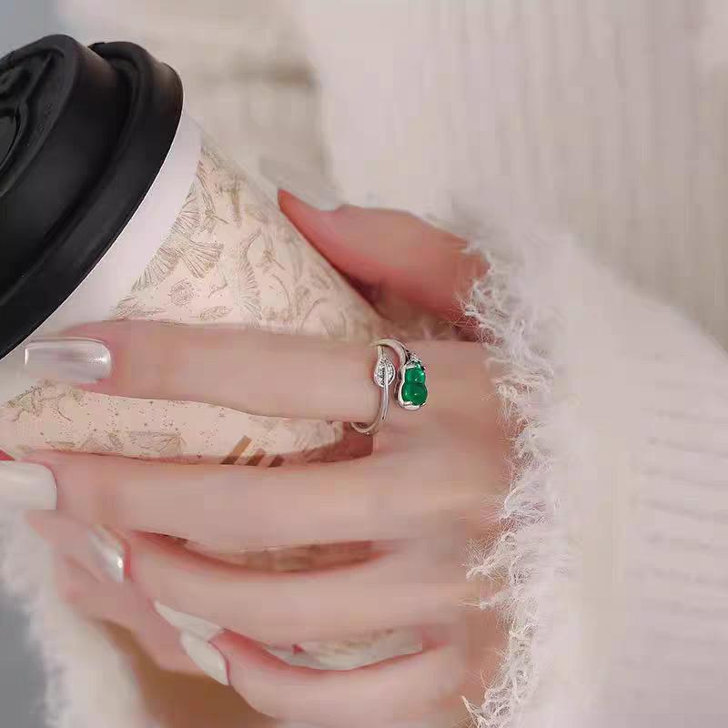 Elegant Zircon Gourd Ring: Women's Adjustable Luxury Index Finger Accessory