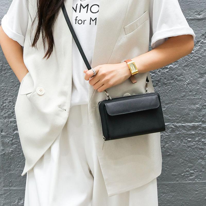 

First layer cowhide shoulder messenger bag New women s mobile phone bag Simple and fashionable key bag Small square bag 20*11*4cm