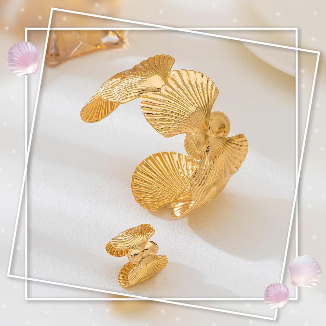 

Новый набор браслет и кольцо с ракушками: Элегантная мода для отпуска для женщин золотой