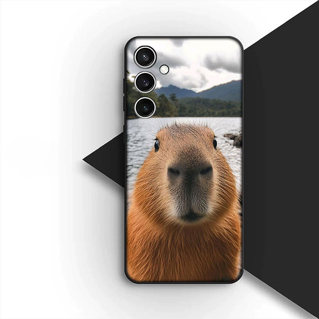 Cartoon Capybaras Phone Cover Soft Case for Motorola Moto G86 G57 E14 E15 G14 G34 G35 G84 G24 A54 G15 Power E22 Casing