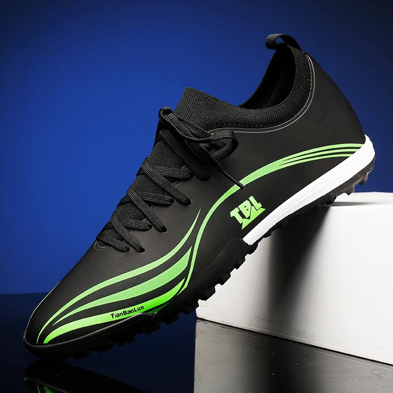 

2024 new football shoes men s shoes low-top broken nails grass training special children adult student game shoes 44