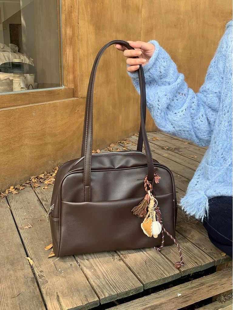 Women's Korean-Style Large Capacity Retro Shoulder Bag - Autumn 2025