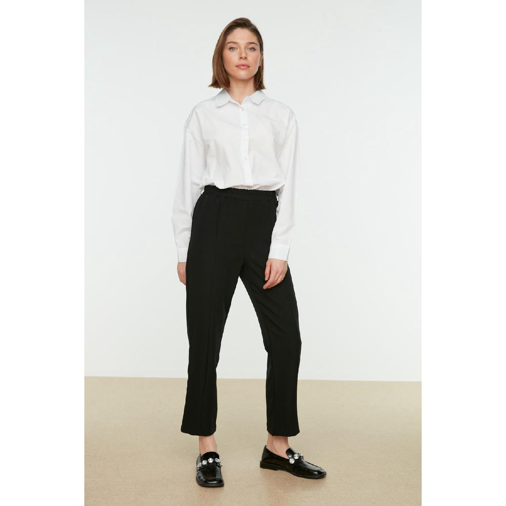 Black Elastic Waist Rib Detailed Straight Cut Woven Trousers Tctss21pl0570
