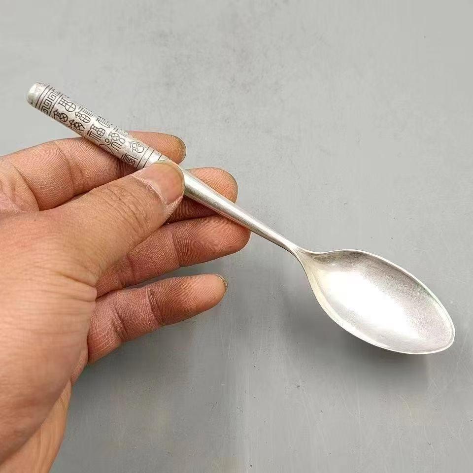 Elegant Silver Bai Fu Soup Spoon: Five Blessings Ornament & Collectible Gift for Friends