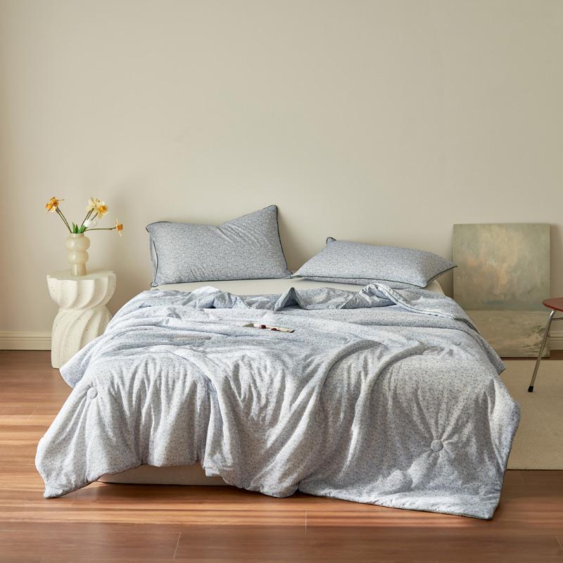 

Vintage Plants Flowers Summer Quilt Skin-friendly Soft Air Conditioning Cooling Quilts Home Travel Multi-function Thin Blanket 150x200cm Single 1Pc
