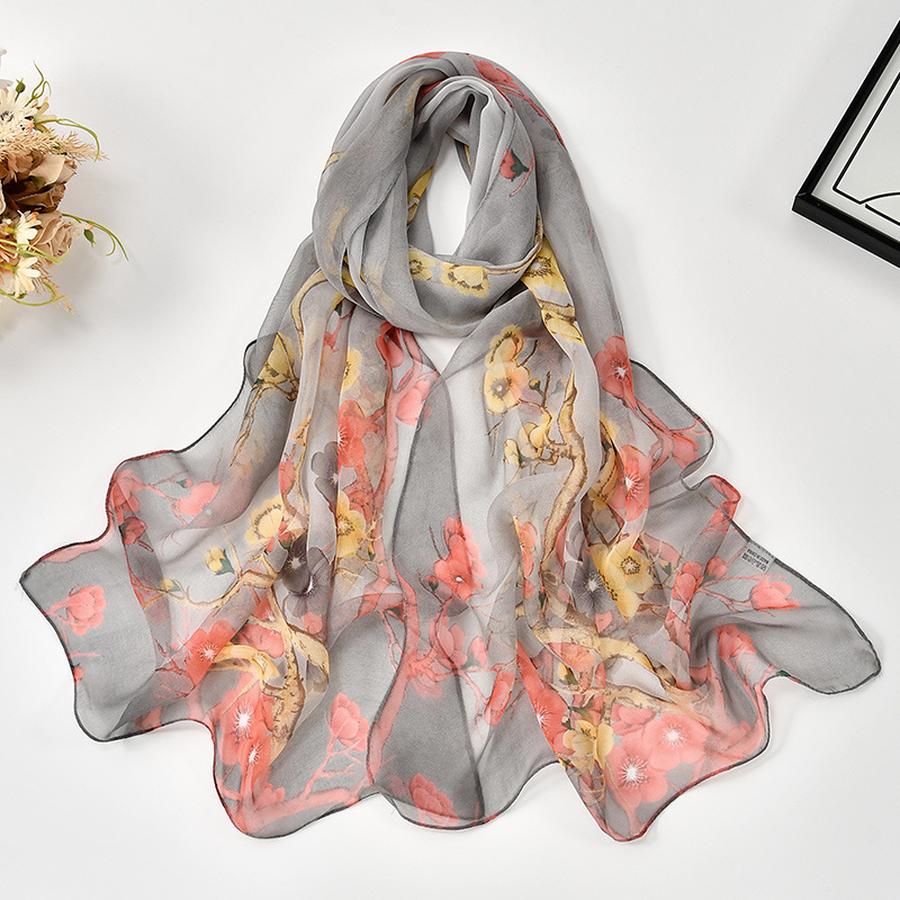 Summer Fashion Chiffon Sunscreen Scarf High-End Beach Towel Women's Decoration Scarf Shawl