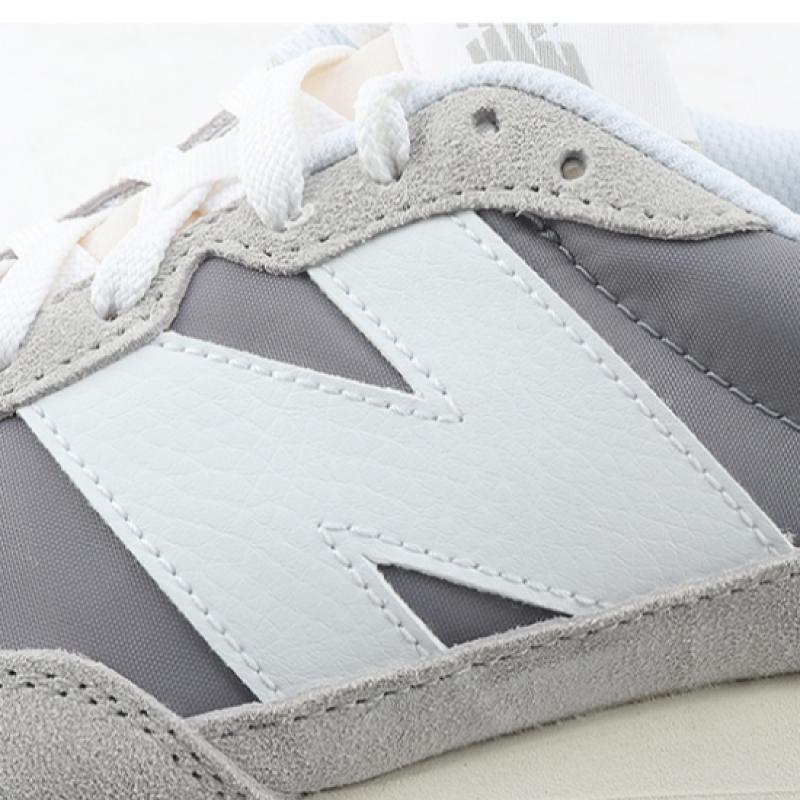 New Balance 237 Gray