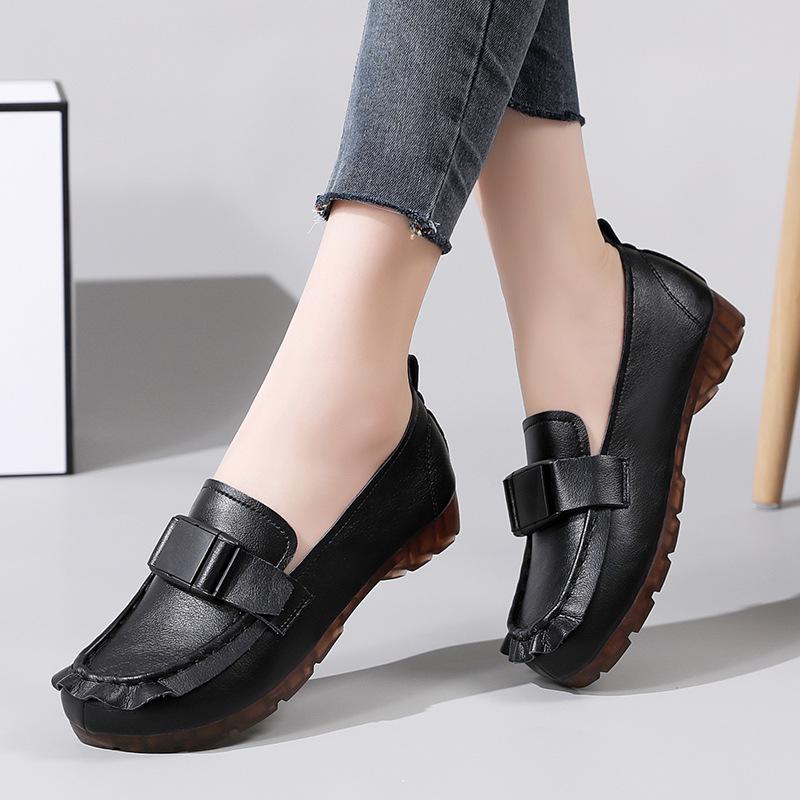 2022 Autumn Ethnic Style Buckle Slip-on Women's Korean Fashion Loafers - Soft Upper & Sole Mother's Shoes