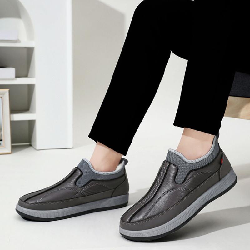 2025 Cotton Shoes Men's Winter Outdoor Casual Warm Slip-On Boots Plush Lined Comfortable Shoes Men Boots