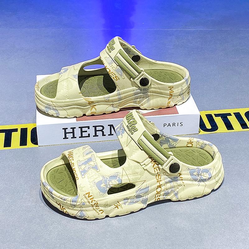 New Summer Men Sandals Slippers Indoor Shoes Beach Casual Slippers Soft Sole Platform Slides Men EVA Flip-flops Couple Sandals