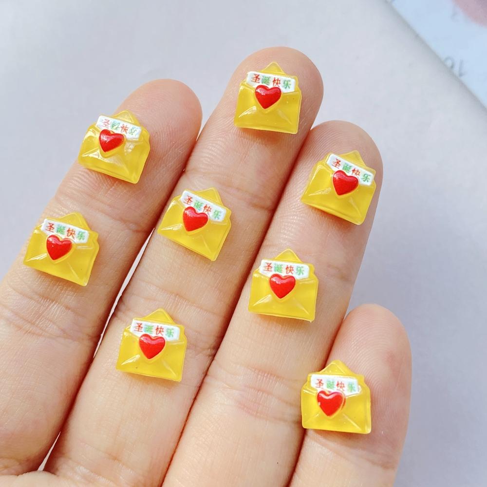 50pcs Resin Mini Colorful Christmas Snowman Tree Santa Claus Deer Flatback Figurines Nail Art DIY Scrapbook Accessories Crafts