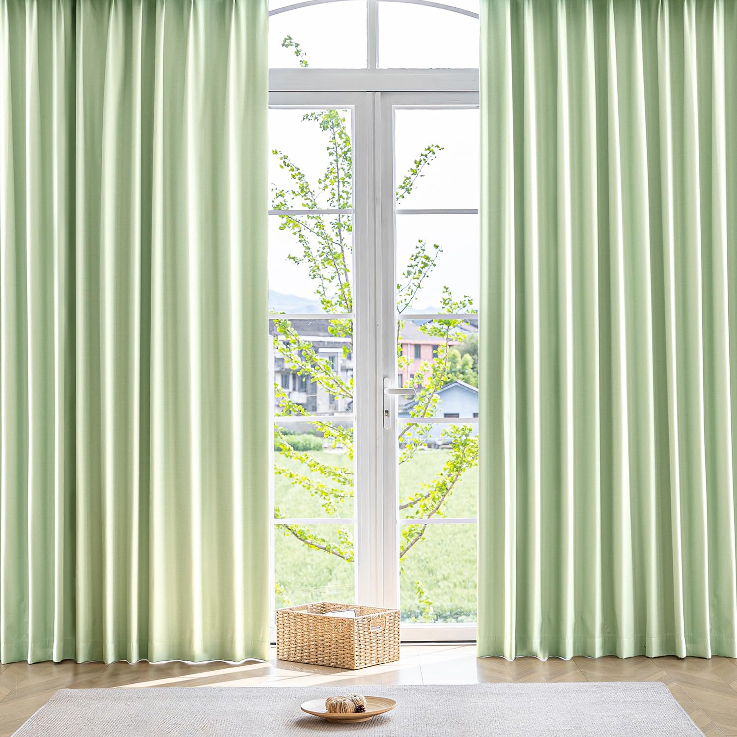 

AZRA Уровень 1 Полный комплект Яркий для Маленький 100см Широкий х 80см УФ Термальная Холодная Энергия Однотонный для Гостиных из 2 Штор, Блэкаут, Блэкаут, 2,