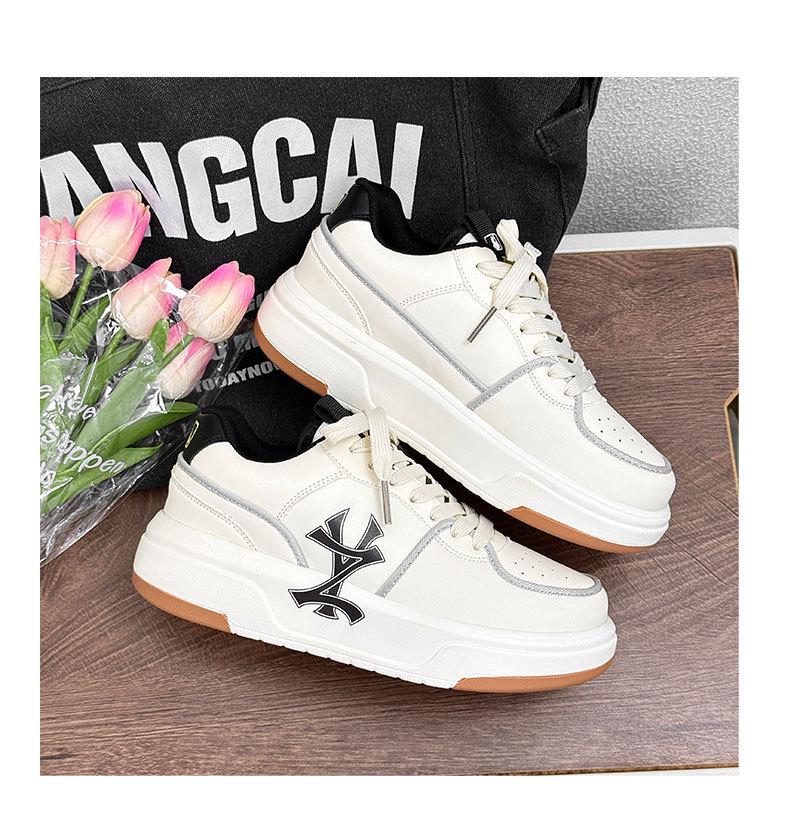 Men's 2025 Niche Summer Breathable Anti-Odor White Thick-Soled Height-Increasing Casual Sneakers