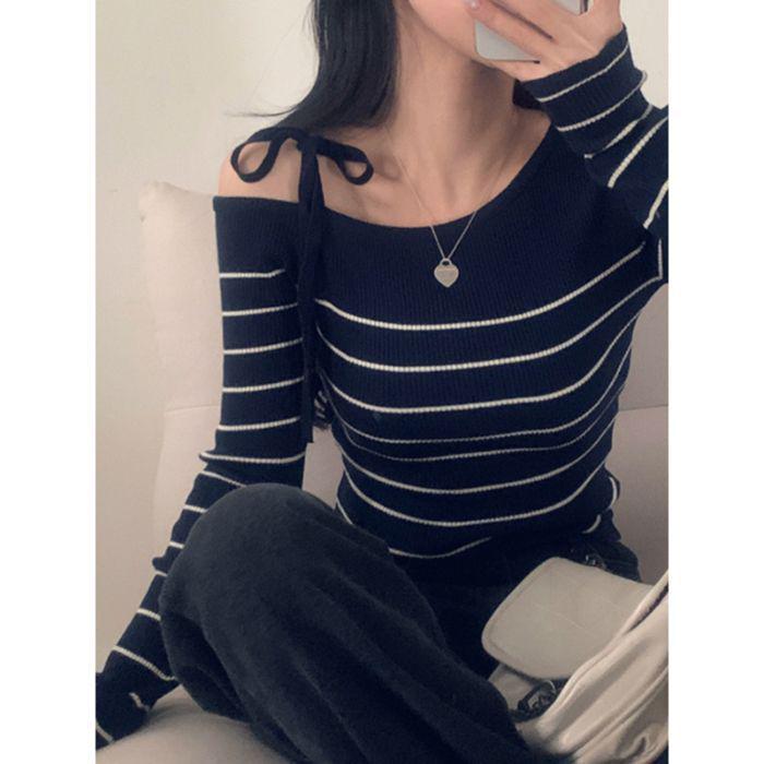 

Корейский шик Топ с открытыми плечами, завязками, вязаный, с длинным рукавом, в полоску One Size
