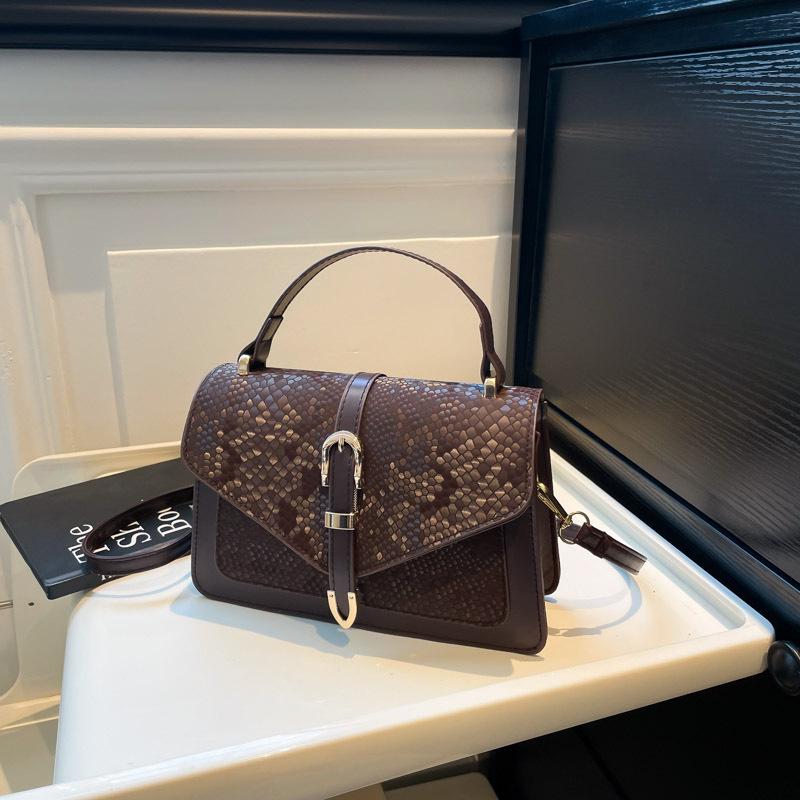 Женская сумка кроссбоди на одно плечо в стиле ретро - издание 2025