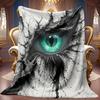 Fantasy Theme Eye Pattern Blanket Soft High-Definition Digital Print Green Eye Cracked Design All-Season Cooling Blanket Living Room Sofa Throw Soft B