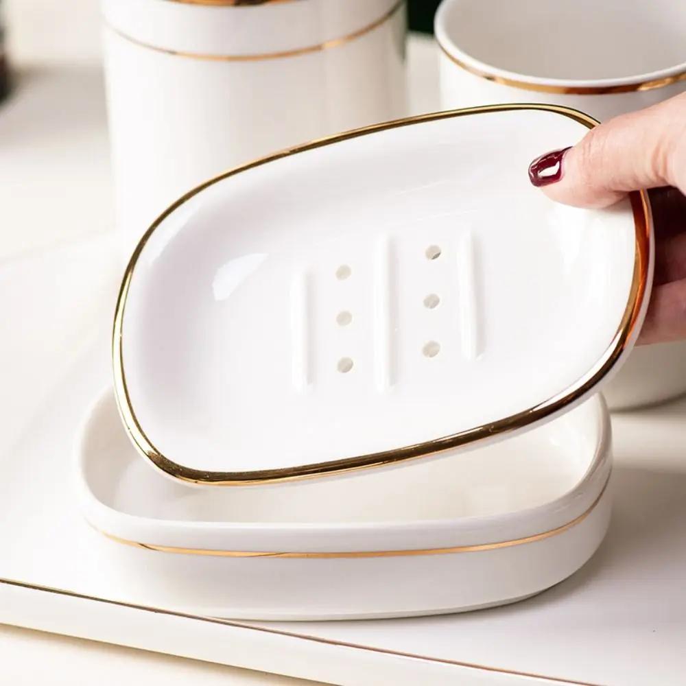 Light Luxury Ceramic Soap Holder Nordic Style Eco Friendly Self Draining Soap Dish Blue and White Stripes Convenient Cleaning