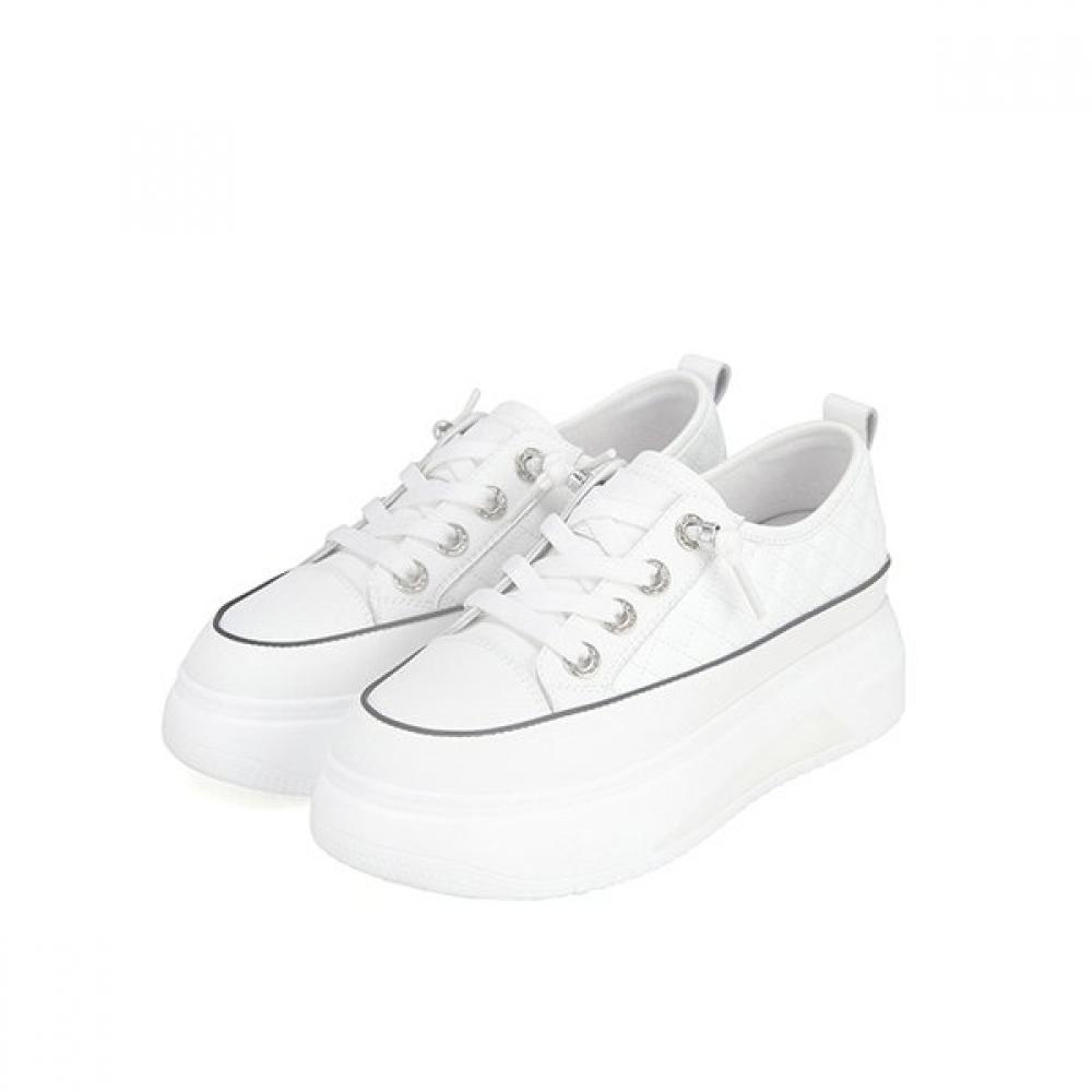 BARBARA Sneakers Bbg165wt